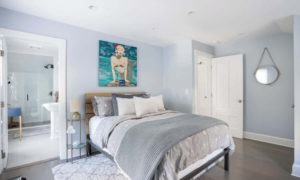 Photo of Bedroom in The Point