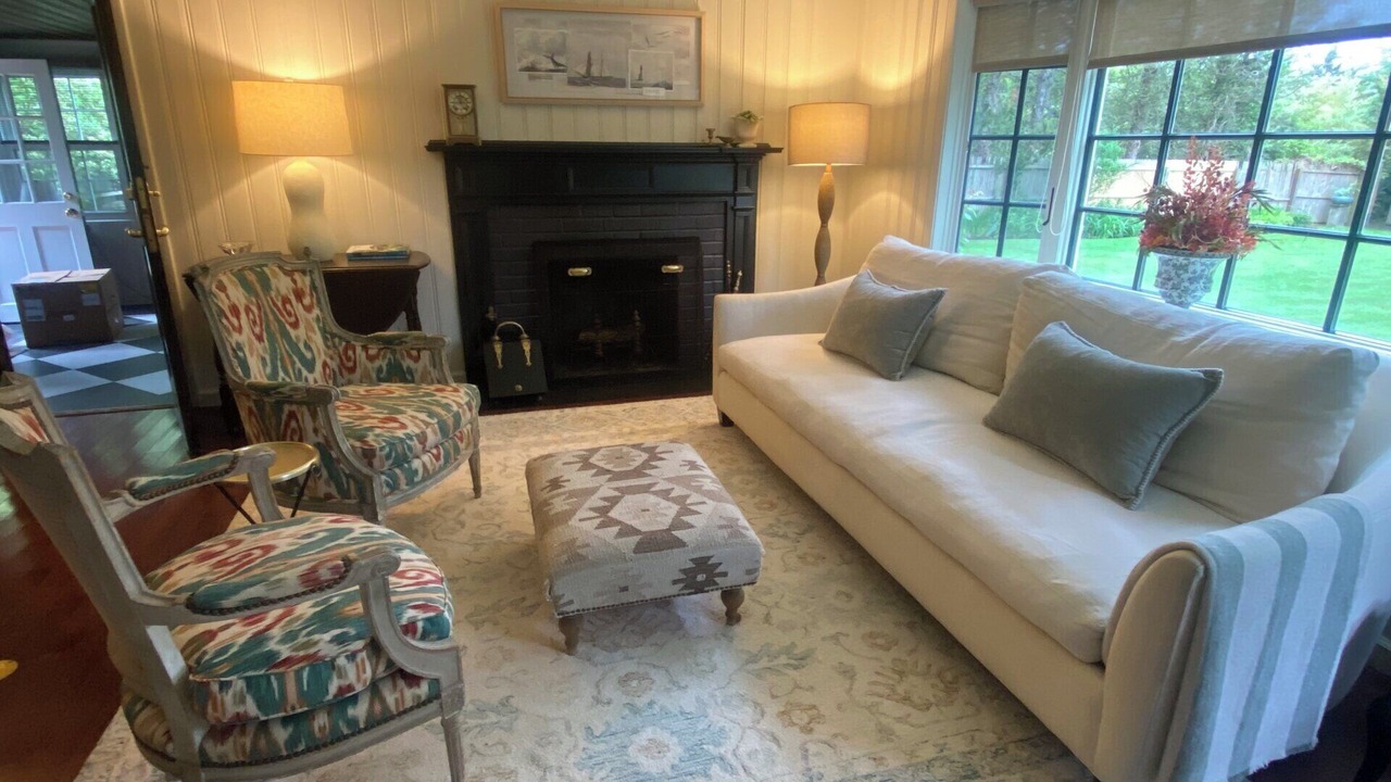 Photo of Livingroom in Water Mill