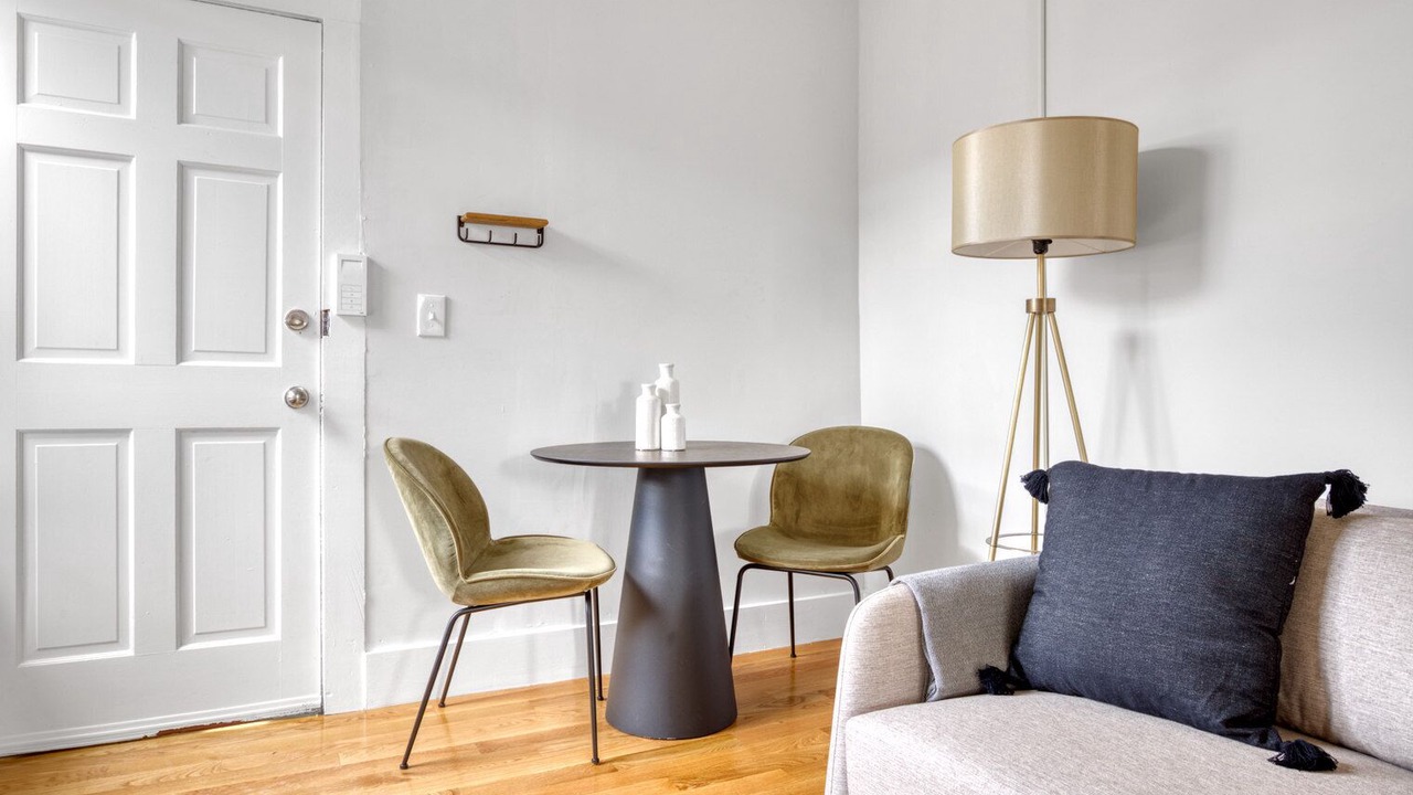 Photo of Livingroom in North End