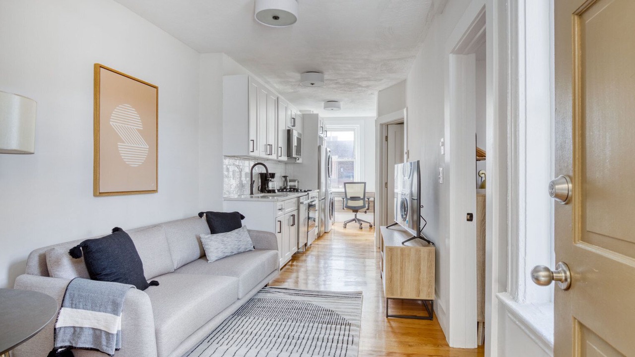 Photo of Livingroom in North End