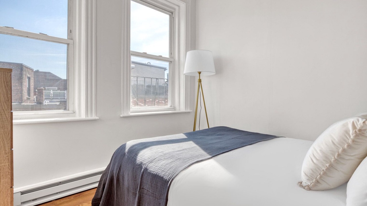 Photo of Bedroom in North End