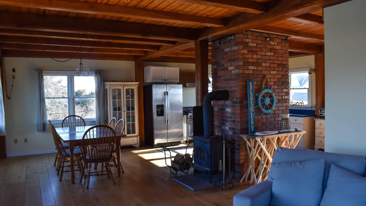 Photo of Livingroom in Weekapaug