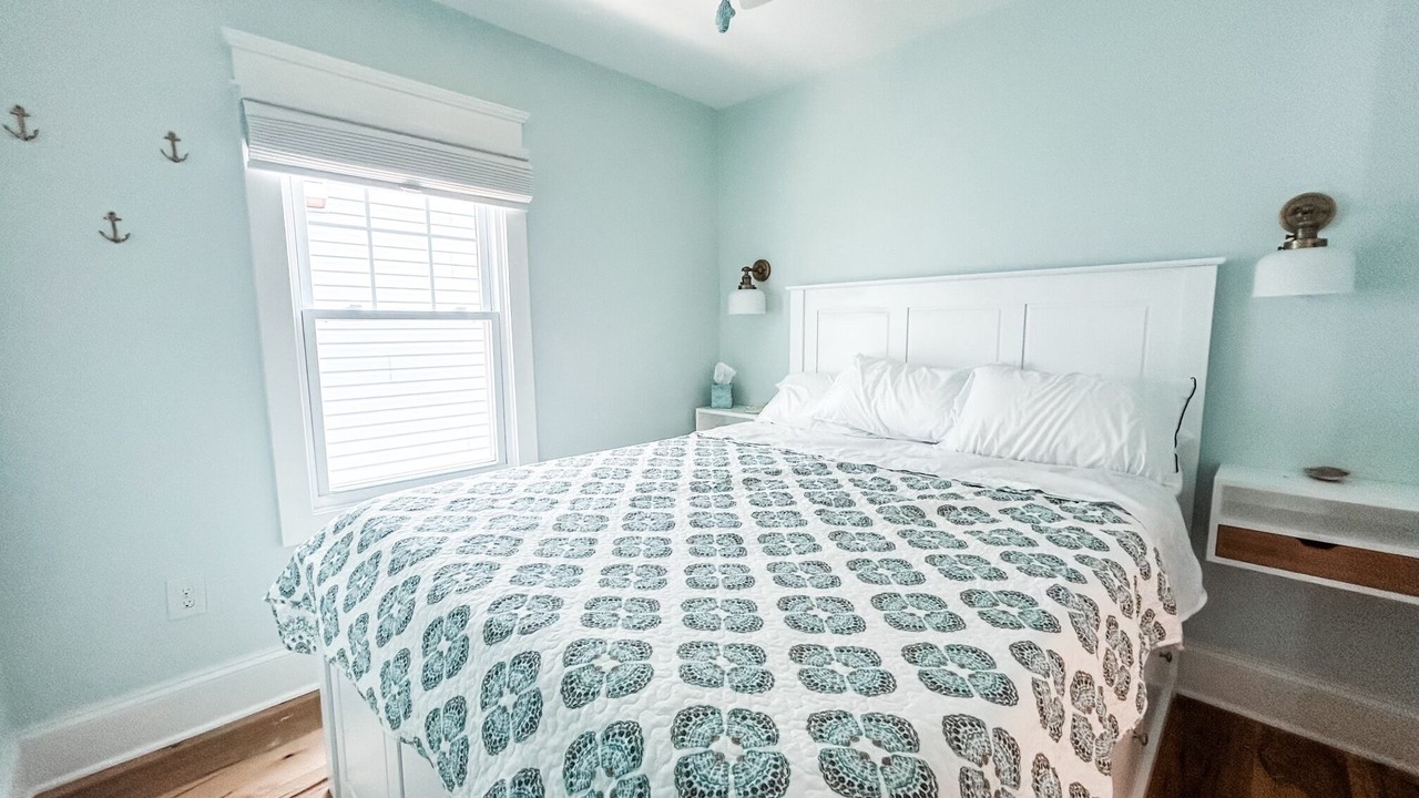 Photo of Bedroom in Ship Bottom