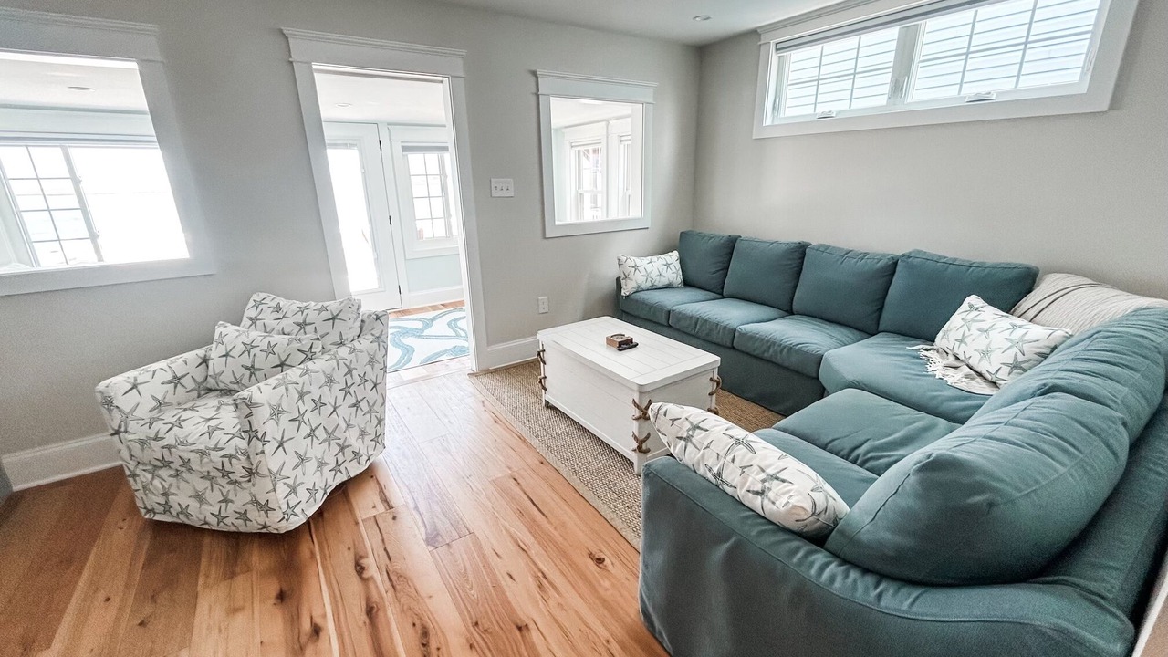 Photo of Livingroom in Ship Bottom