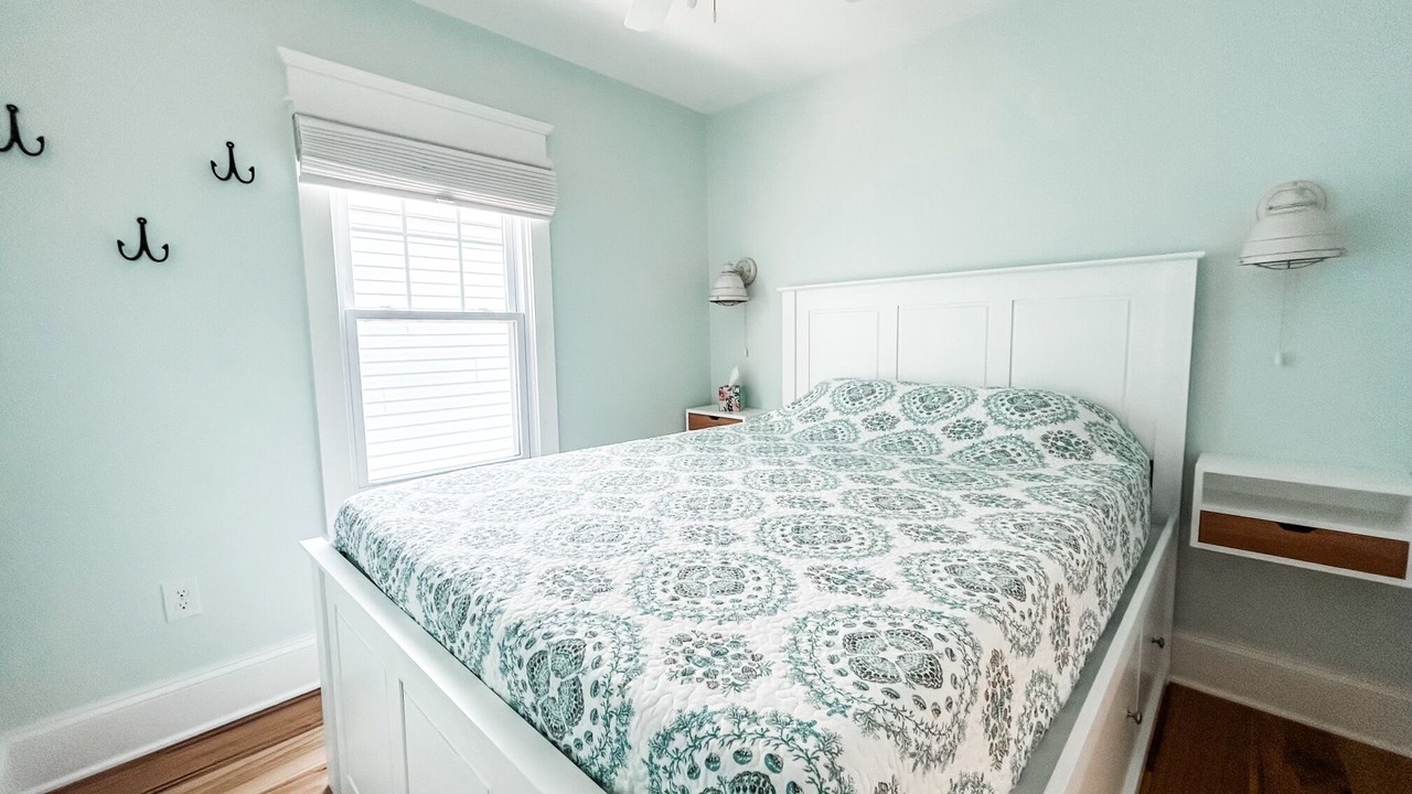 Photo of Bedroom in Ship Bottom