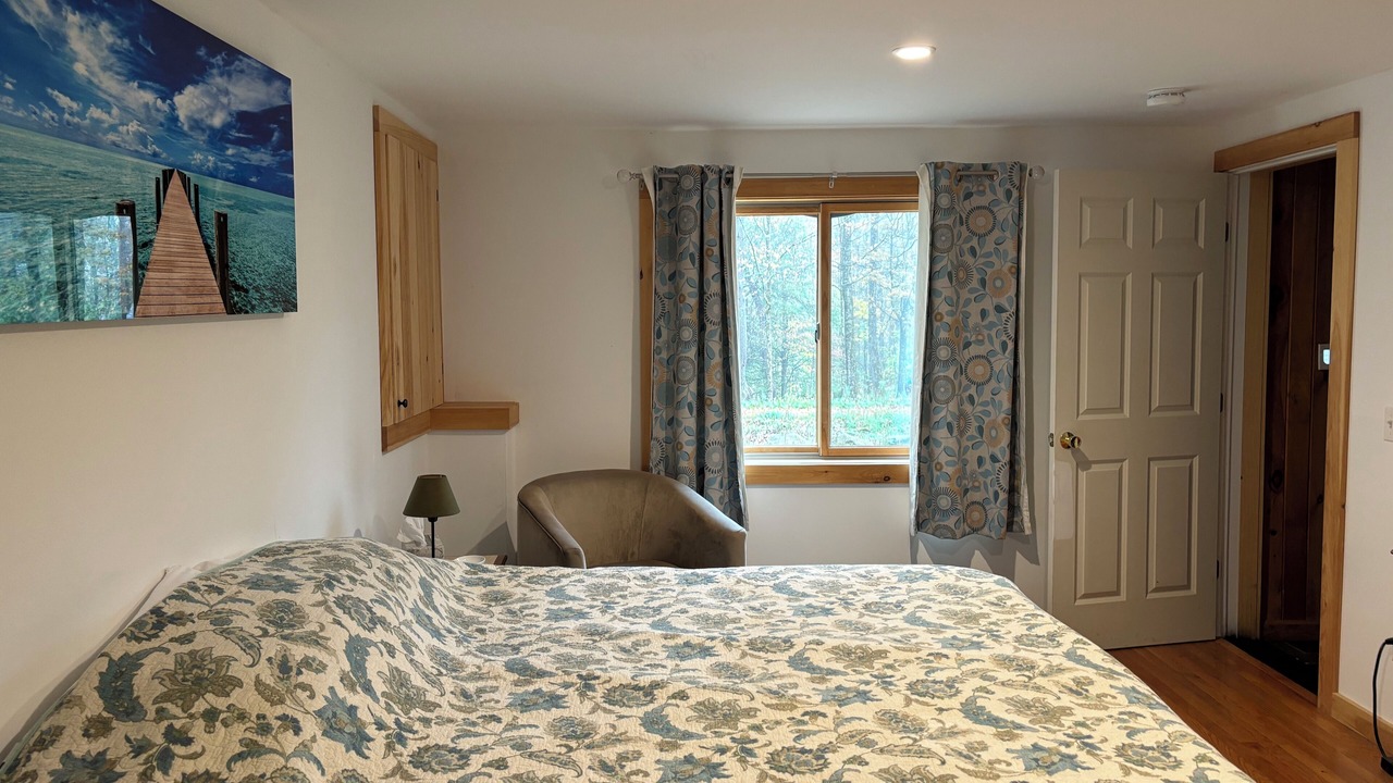 Photo of Bedroom in Otis