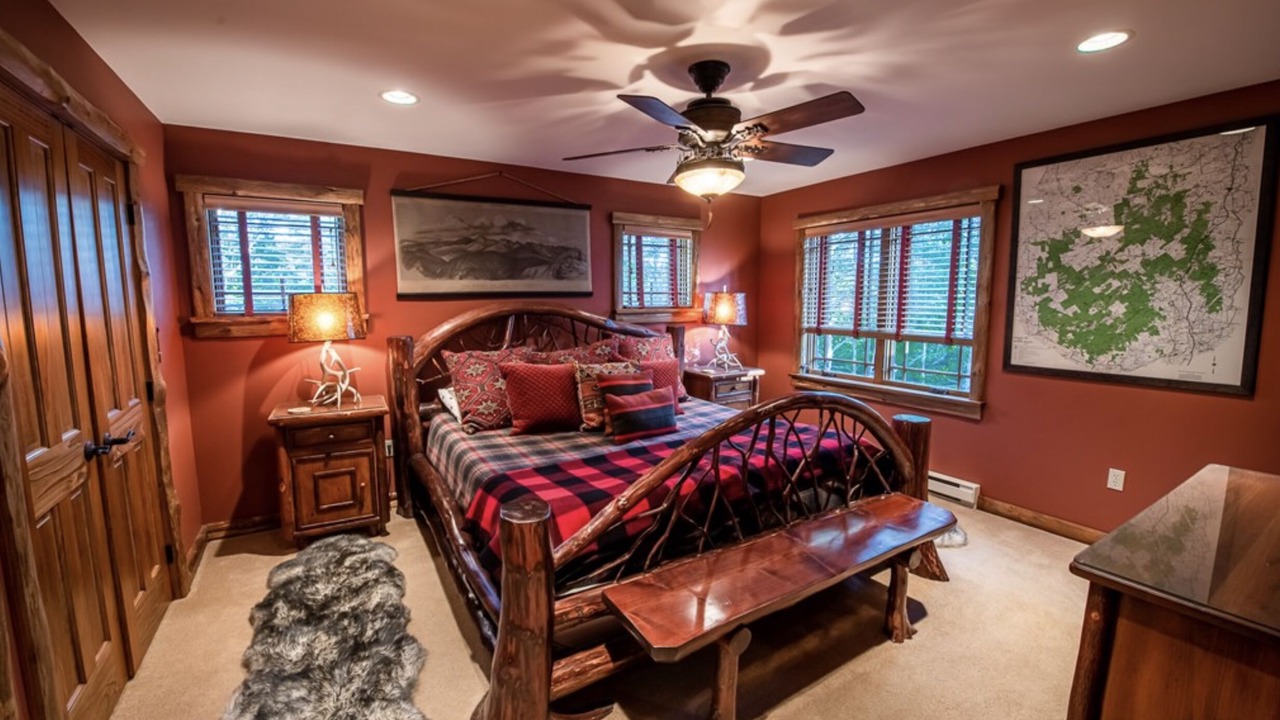 Photo of Bedroom in Lake Placid