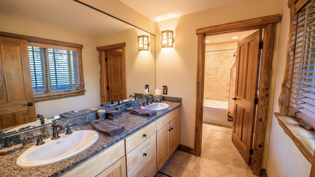 Photo of Bathroom in Lake Placid