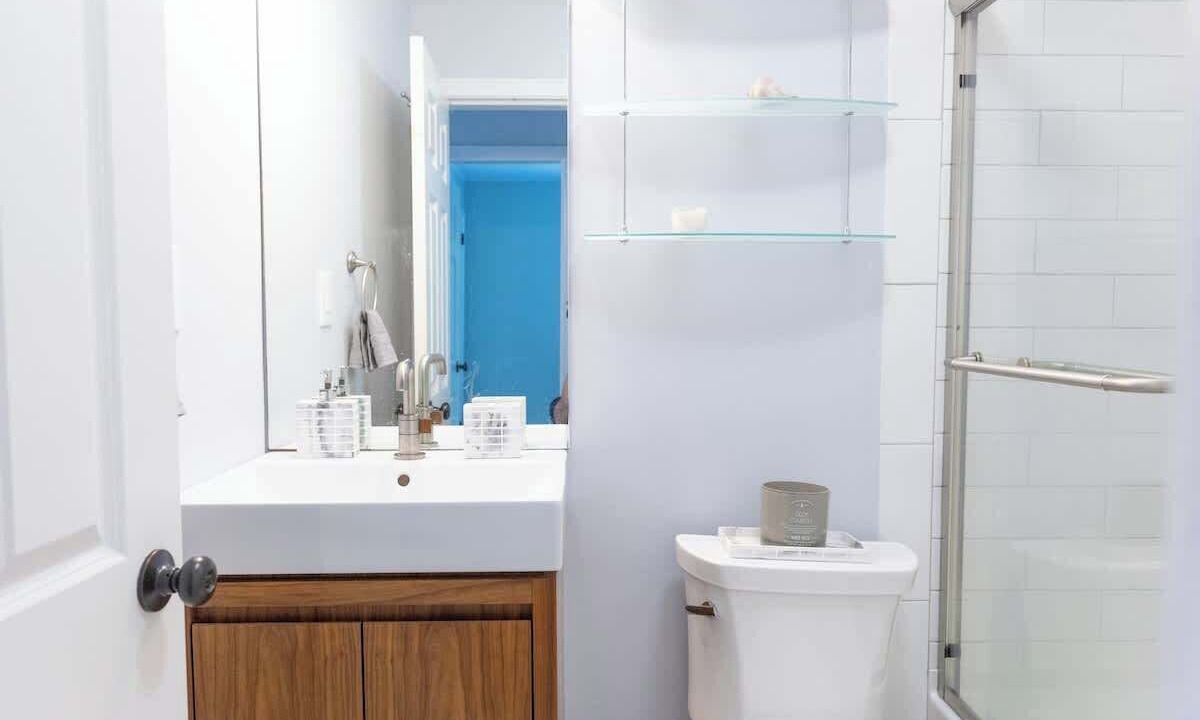 Photo of Bathroom in Fifth Ward
