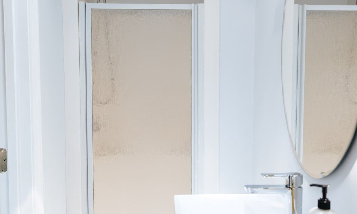Photo of Bathroom in Bellevue Avenue Historic District