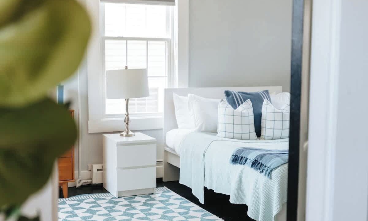 Photo of Bedroom in Bellevue Avenue Historic District
