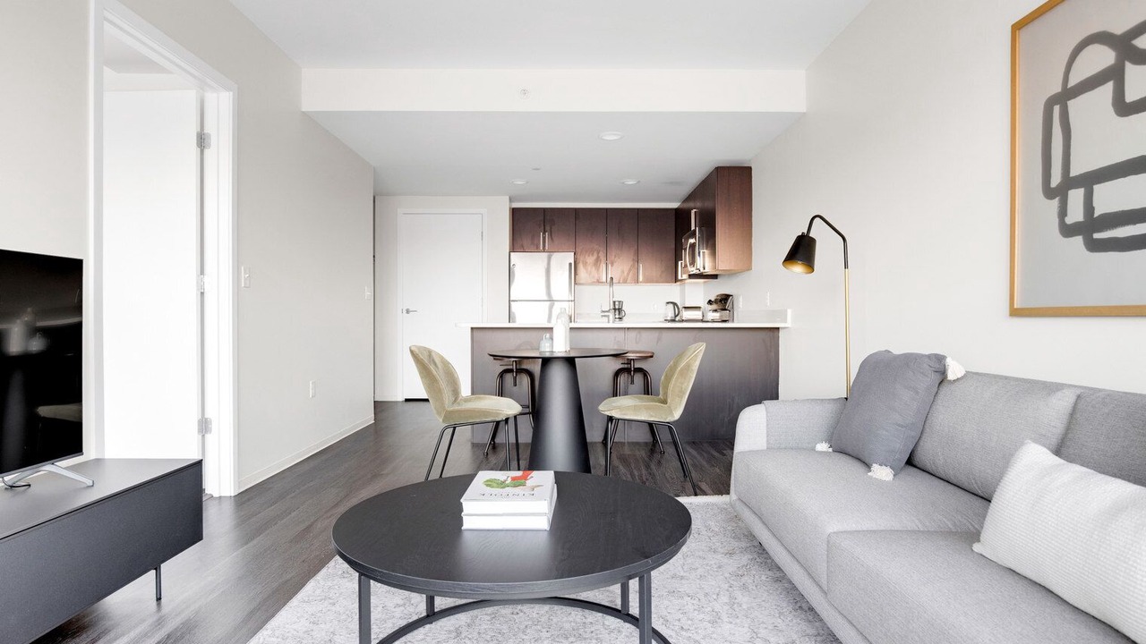 Photo of Livingroom in East Cambridge