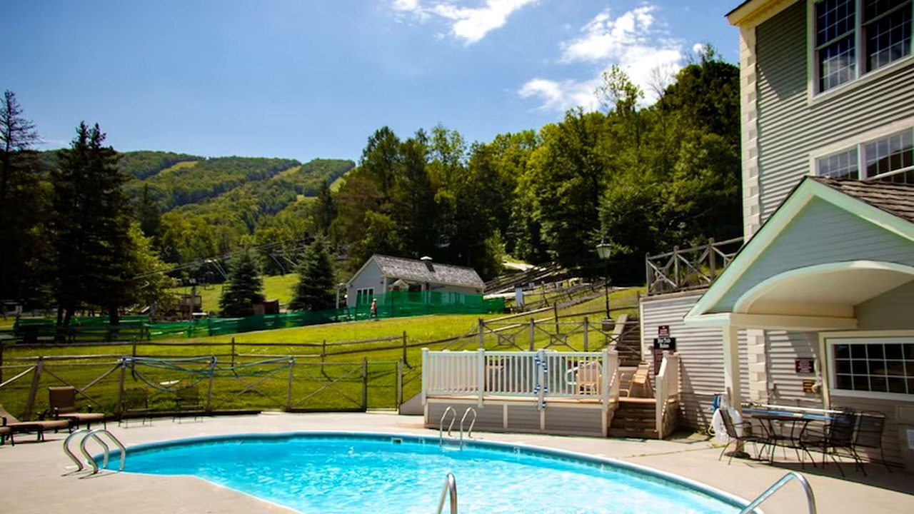 Photo of Outdoor in Hancock