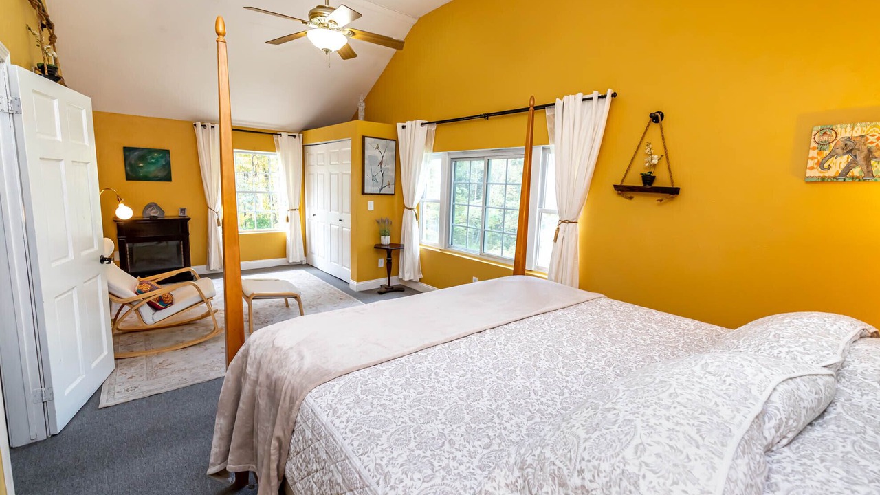 Photo of Bedroom in Sutton
