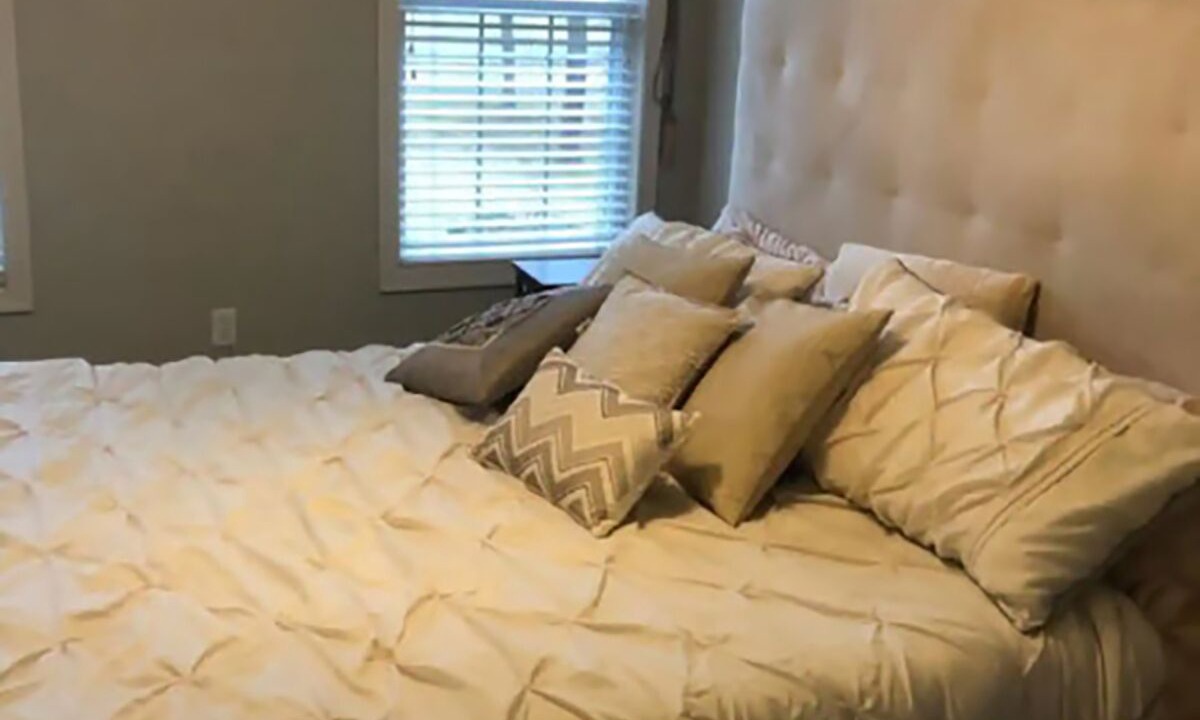 Photo of Bedroom in Noank