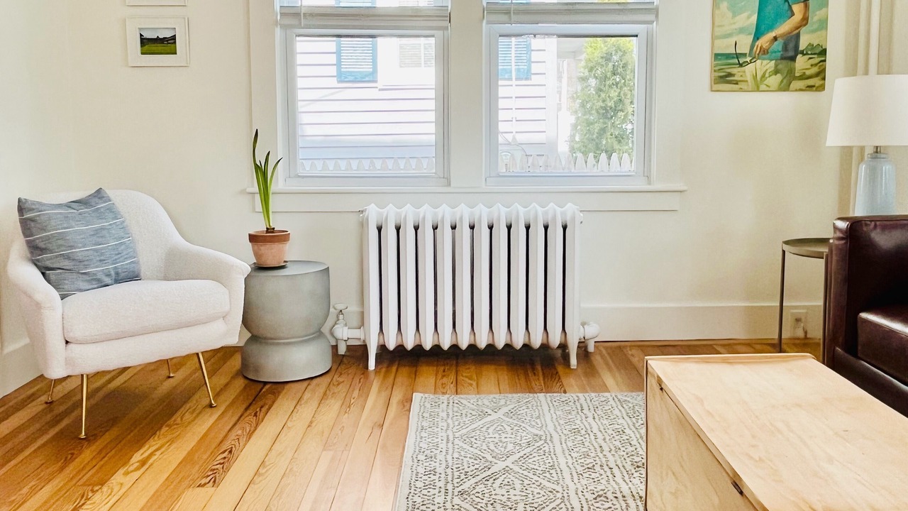 Photo of Livingroom in Newport