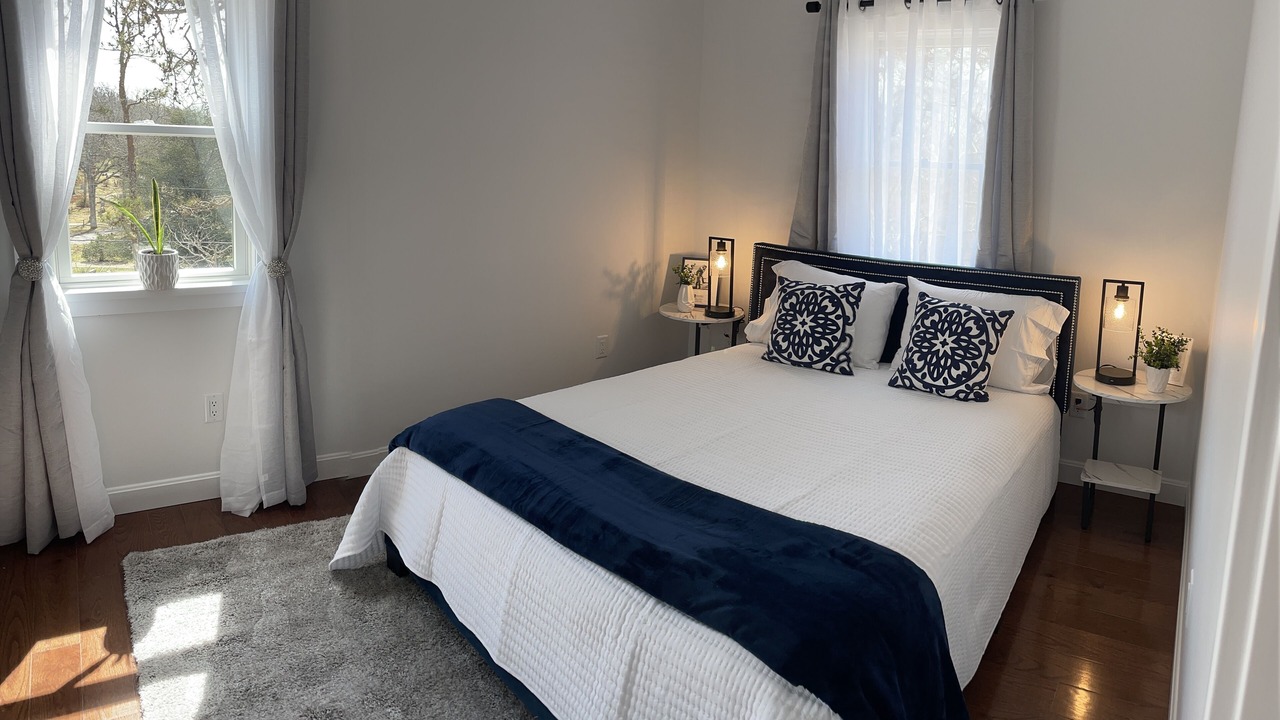 Photo of Bedroom in Tisbury