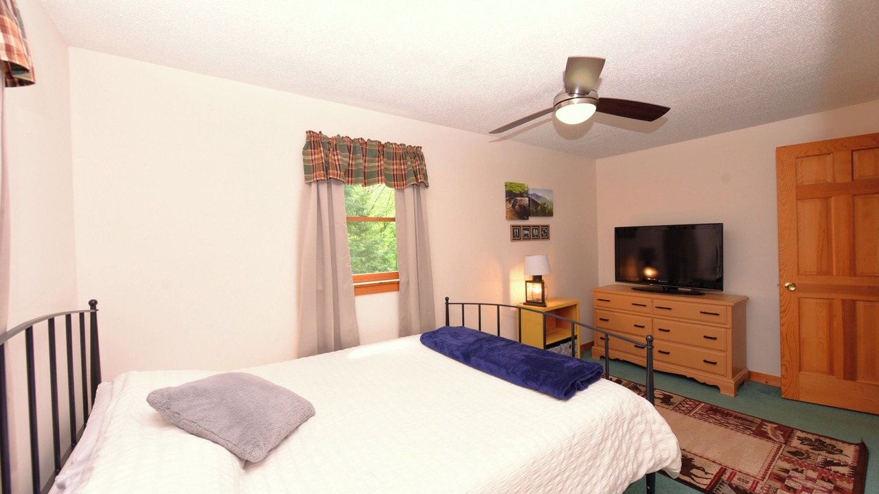 Photo of Bedroom in Eidelweiss Village