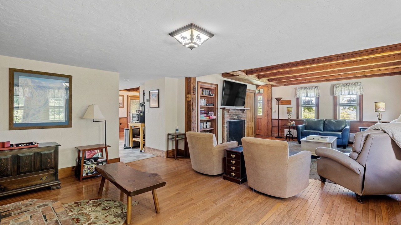 Photo of Bedroom in Campton