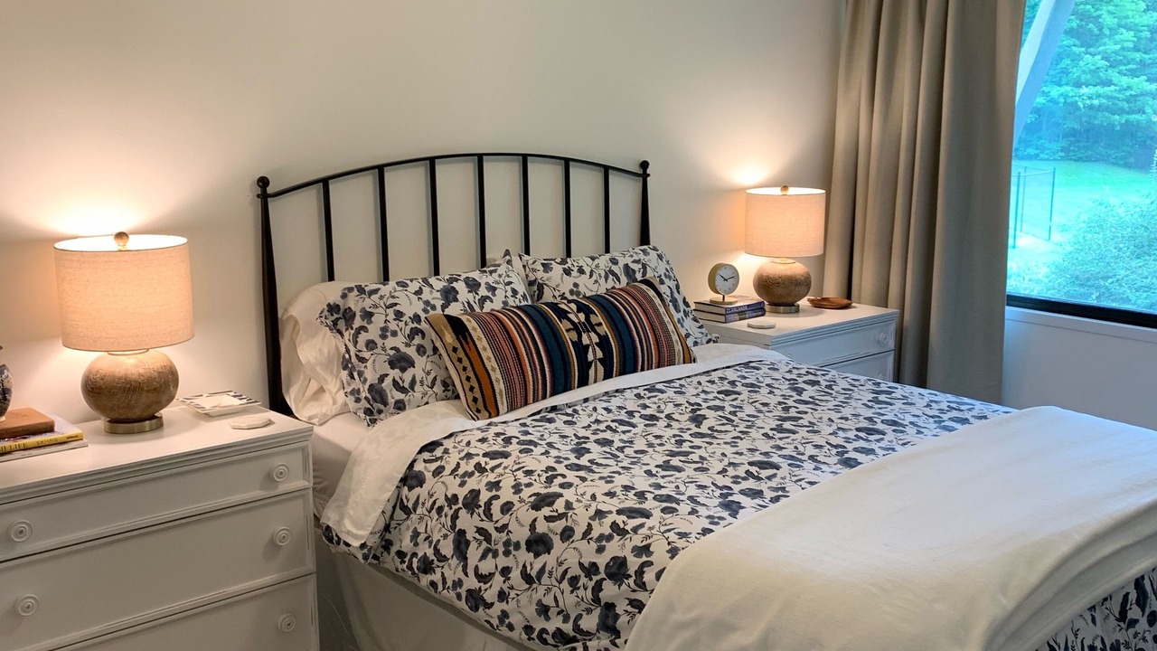 Photo of Bedroom in Warren