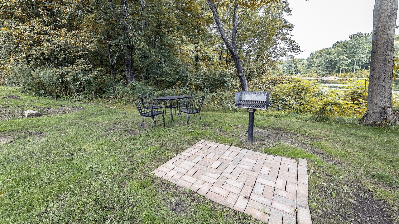 Photo of Outdoor in Northfield