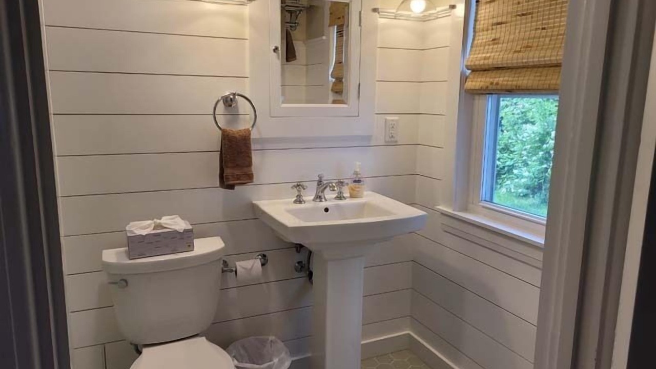 Photo of Bathroom in Cummaquid