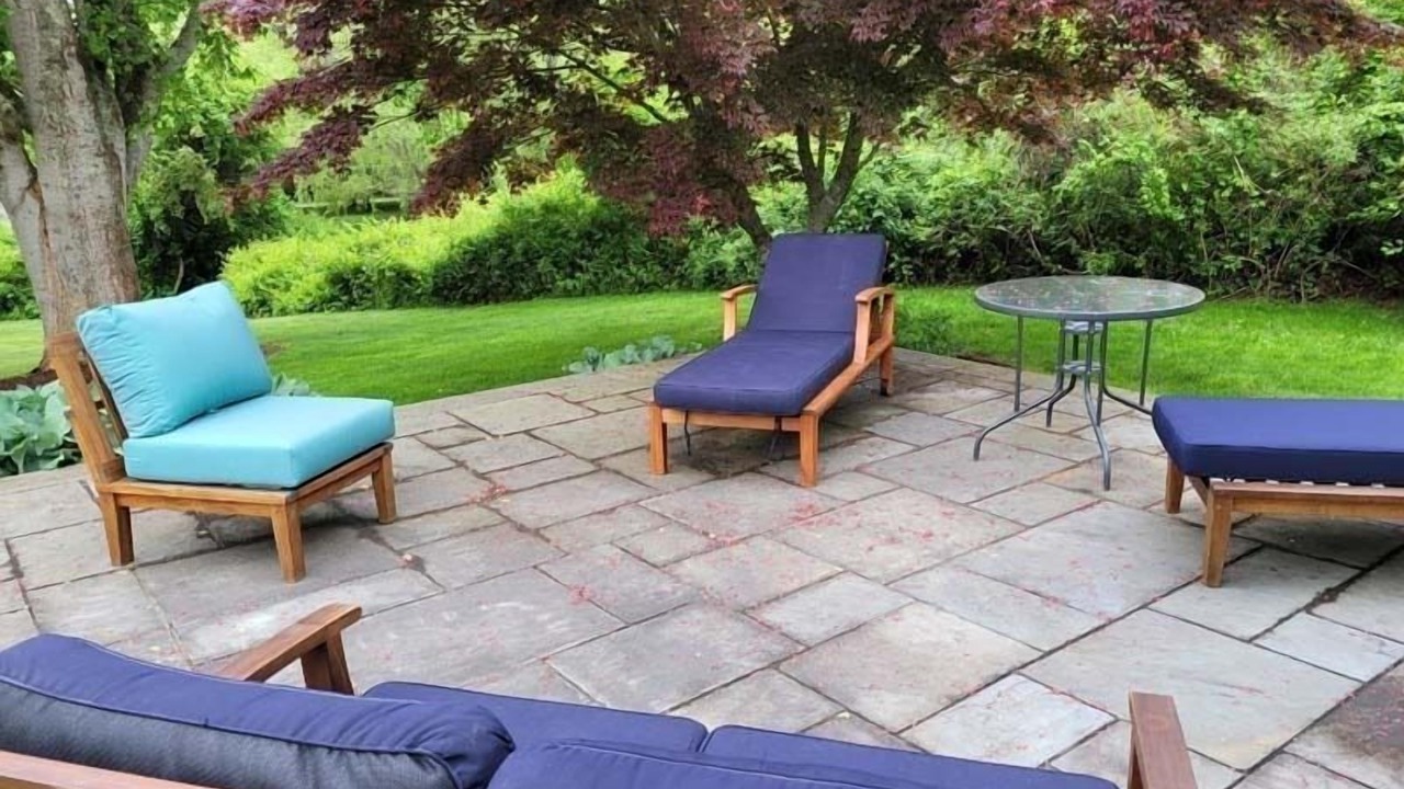 Photo of Patio Balcony in Cummaquid