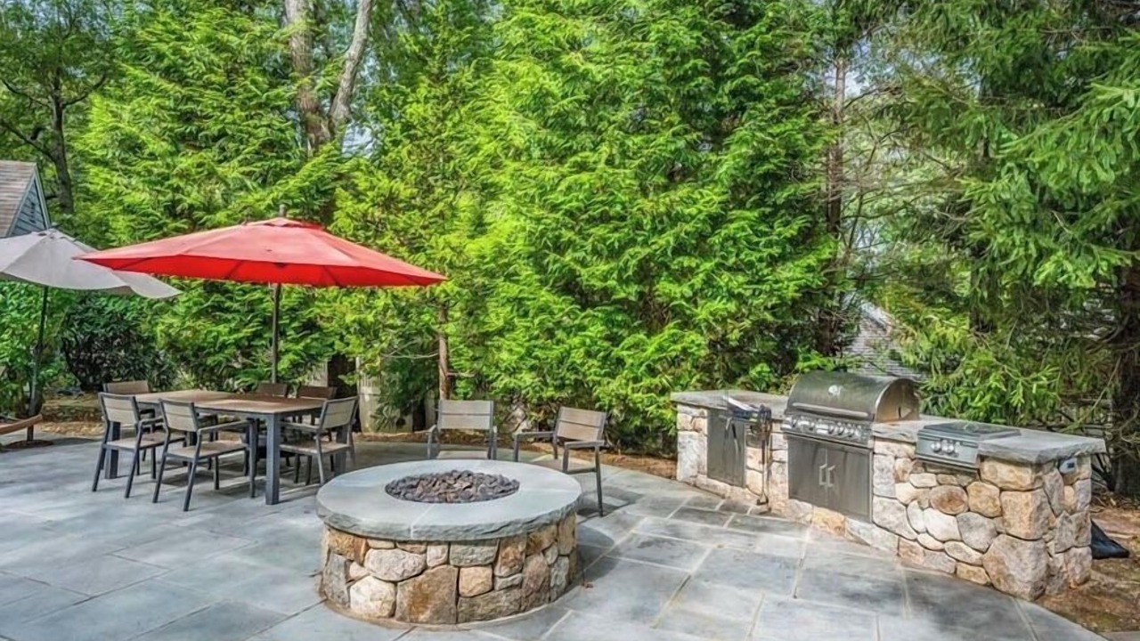 Photo of Outdoor in Marstons Mills