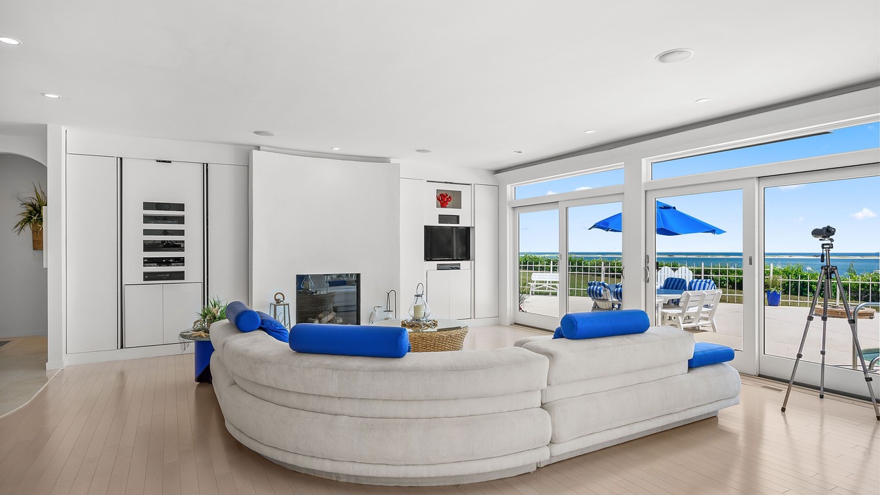 Photo of Livingroom in Chatham
