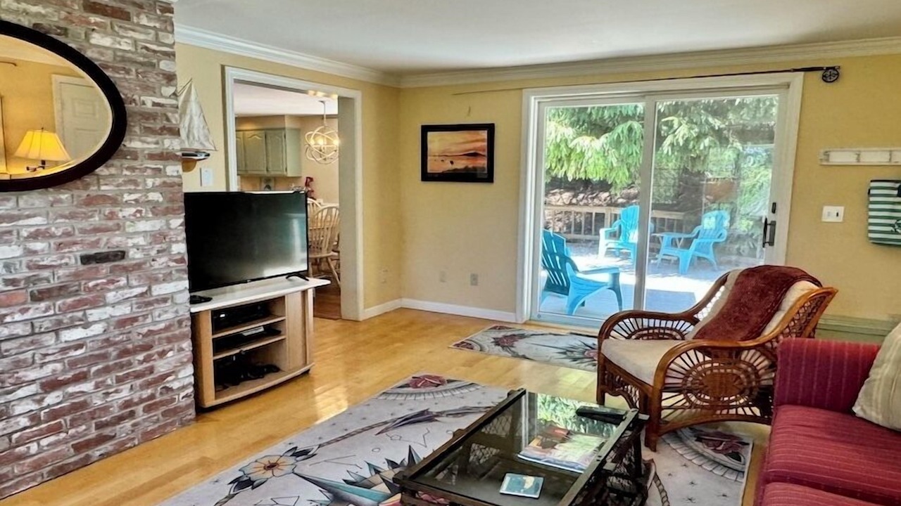 Photo of Livingroom in West Chatham