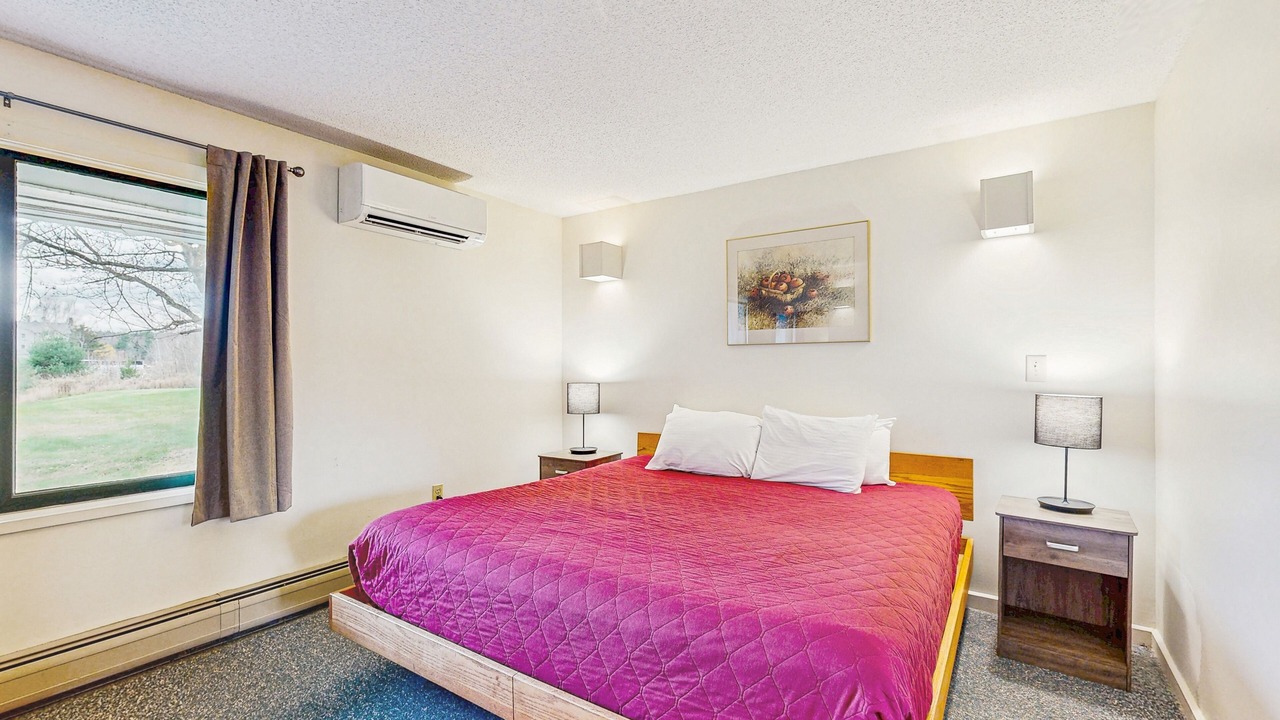 Photo of Bedroom in Stowe Area