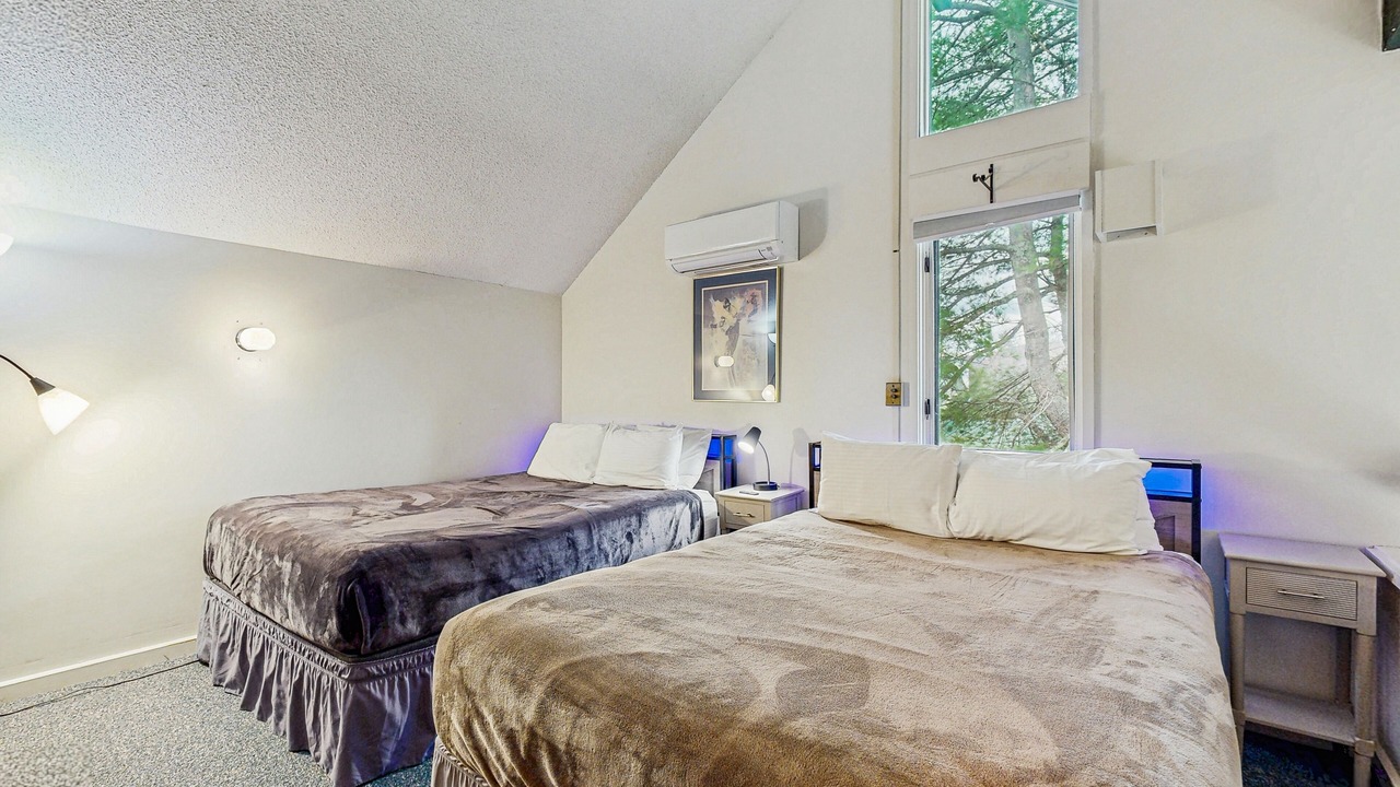 Photo of Bedroom in Stowe Area