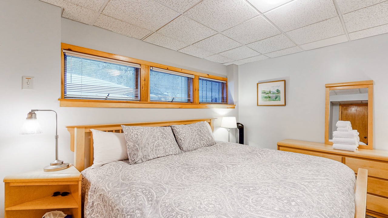 Photo of Bedroom in Schuyler Falls
