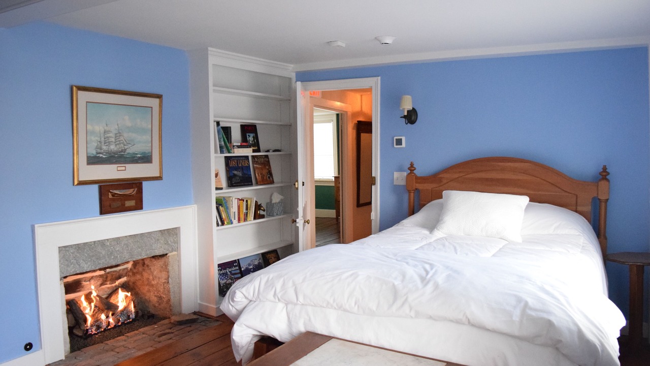 Photo of Bedroom in Stonington