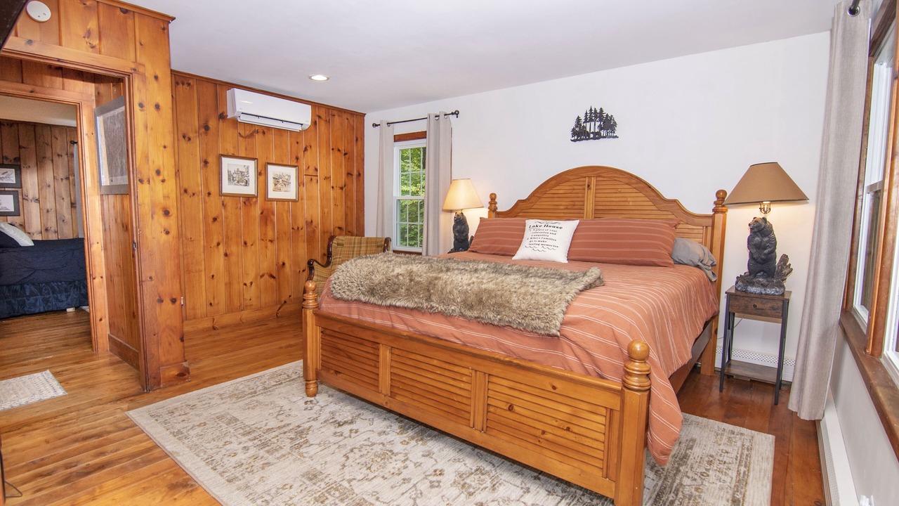 Photo of Bedroom in Lake George