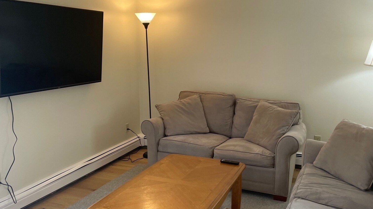 Photo of Livingroom in West Tisbury