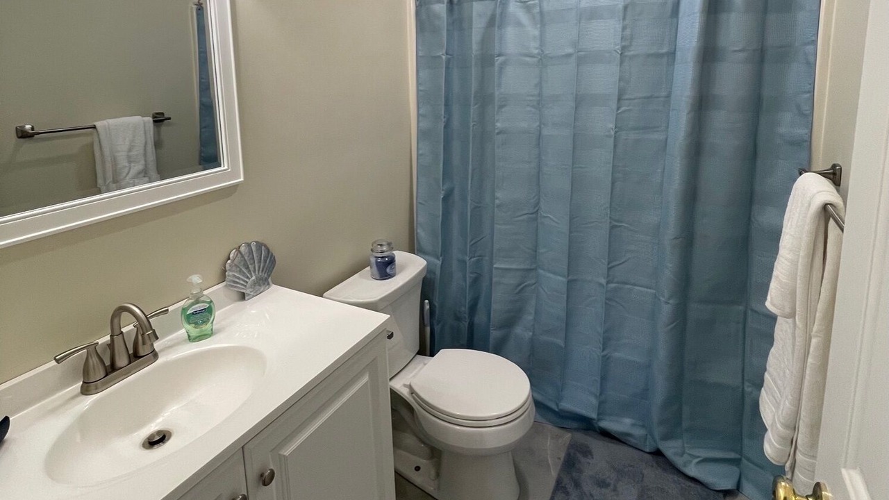 Photo of Bathroom in West Tisbury
