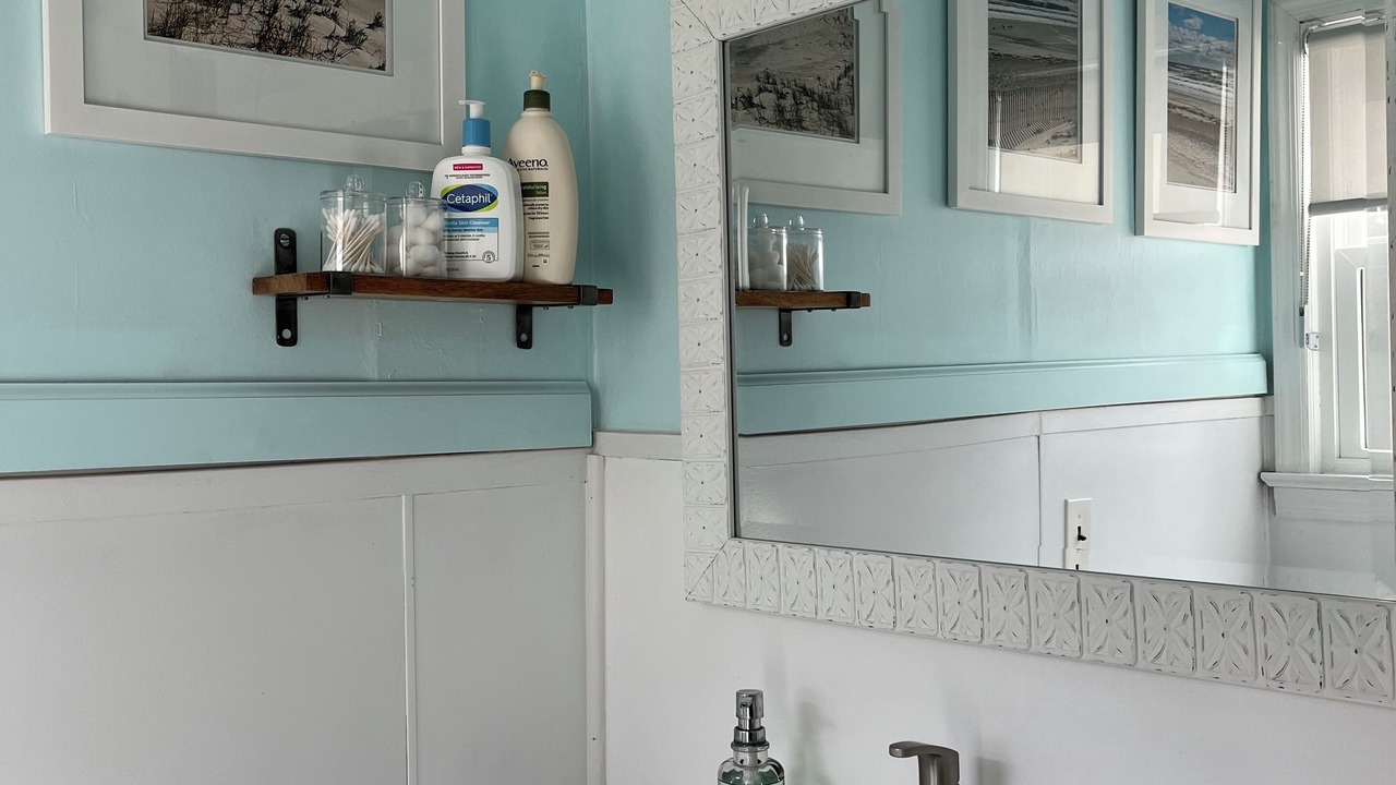 Photo of Bathroom in Westhampton Beach