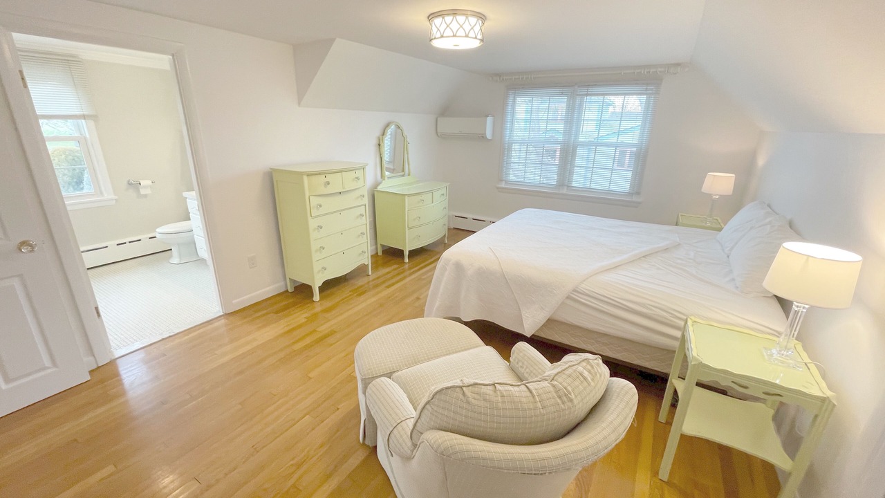 Photo of Bedroom in Newport East