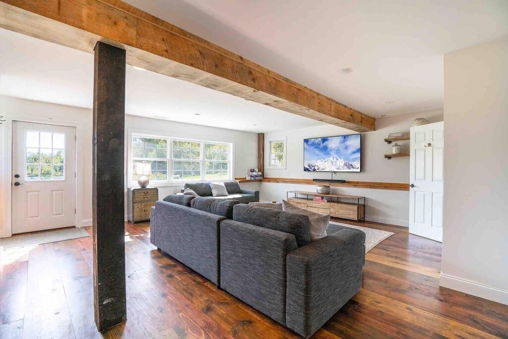 Photo of Livingroom in West Dover
