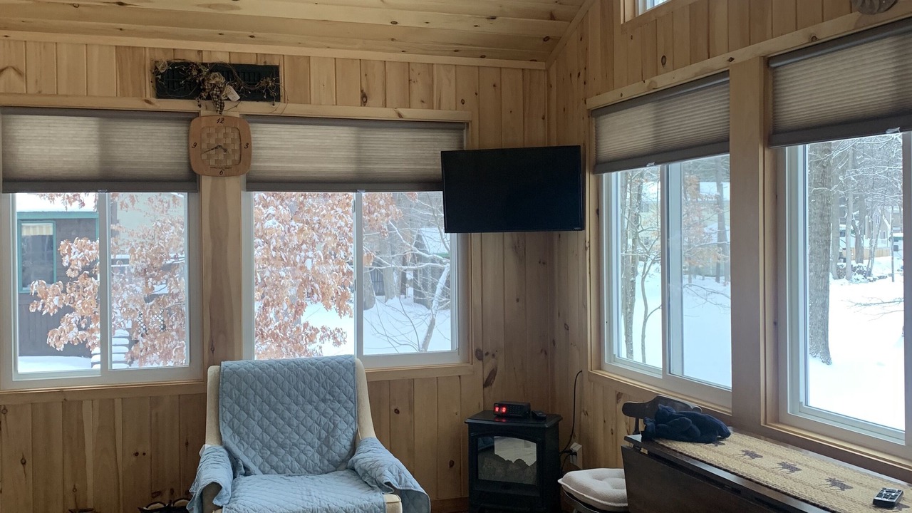 Photo of Livingroom in South Casco