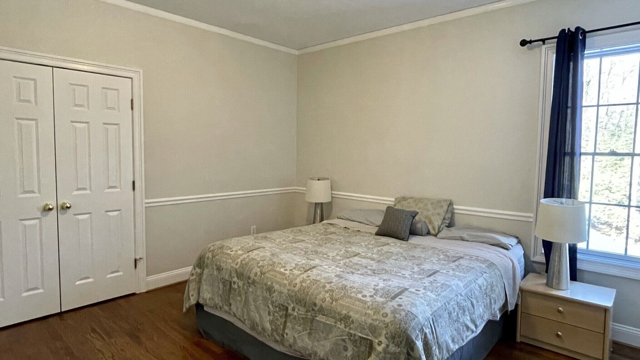 Photo of Bedroom in Avon