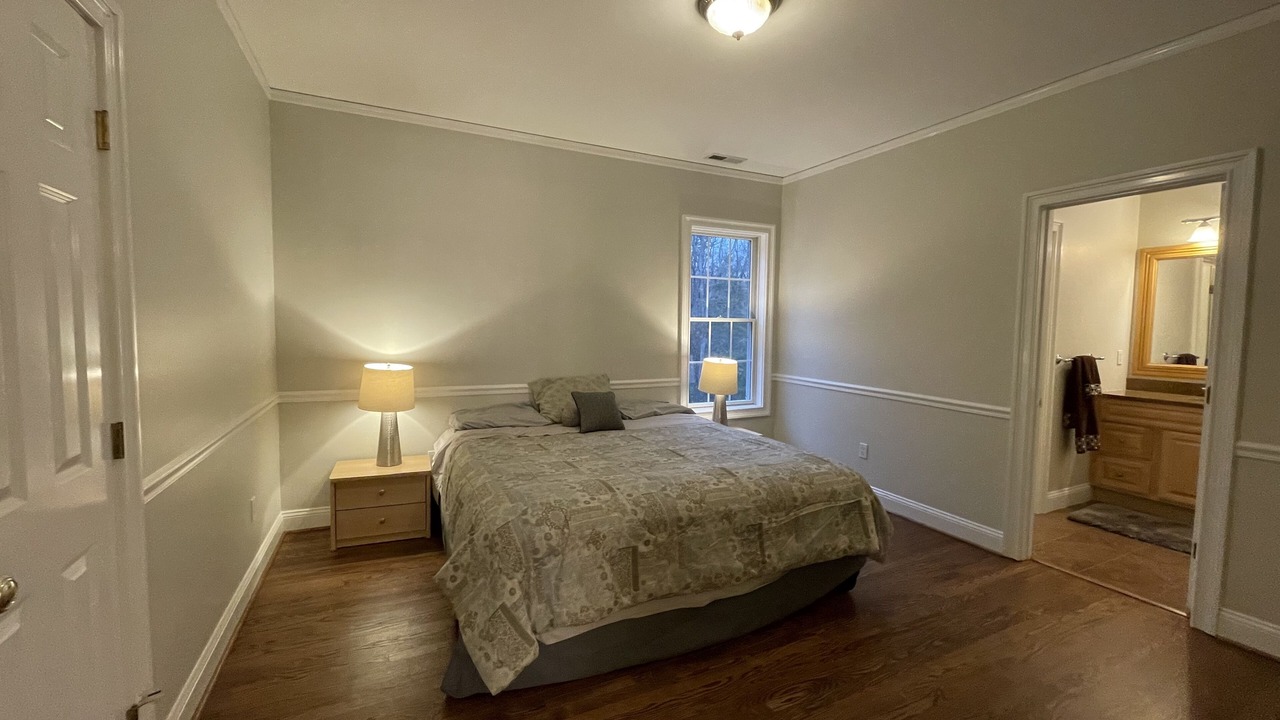 Photo of Bedroom in Avon