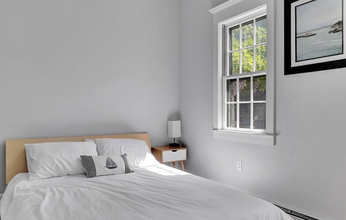 Photo of Bedroom in Top of the Hill