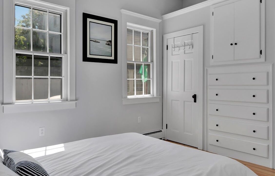 Photo of Bedroom in Top of the Hill