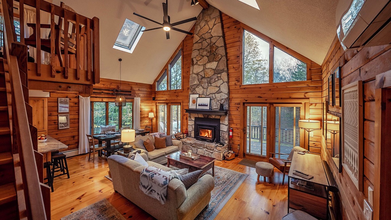 Photo of Livingroom in Manchester Center