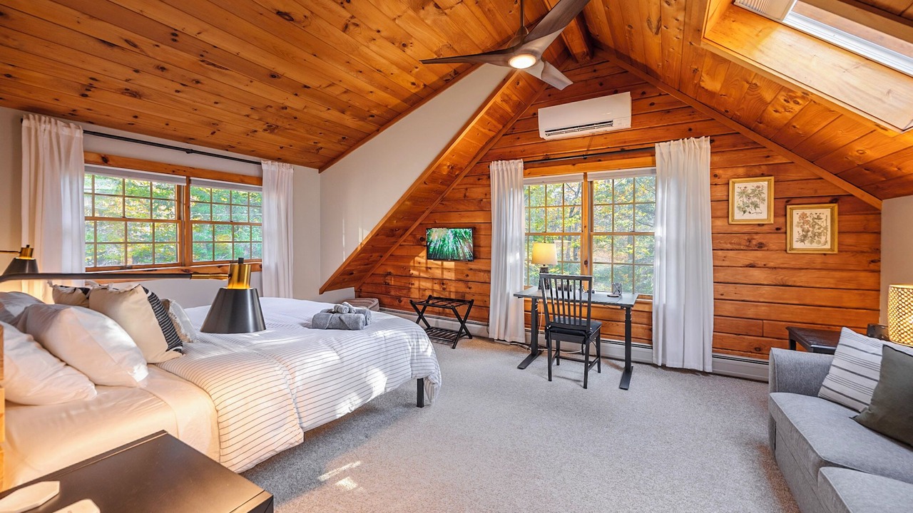 Photo of Bedroom in Manchester Center