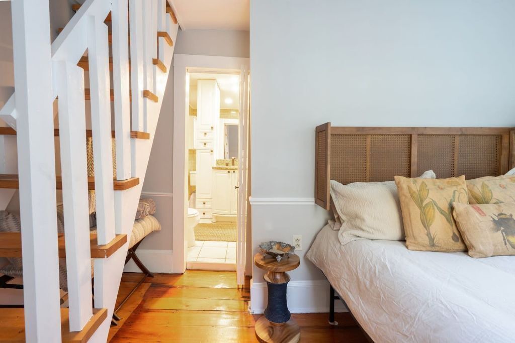 Photo of Bedroom in Historic Hill