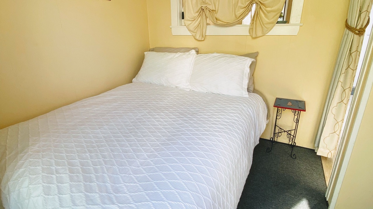 Photo of Bedroom in West Yarmouth