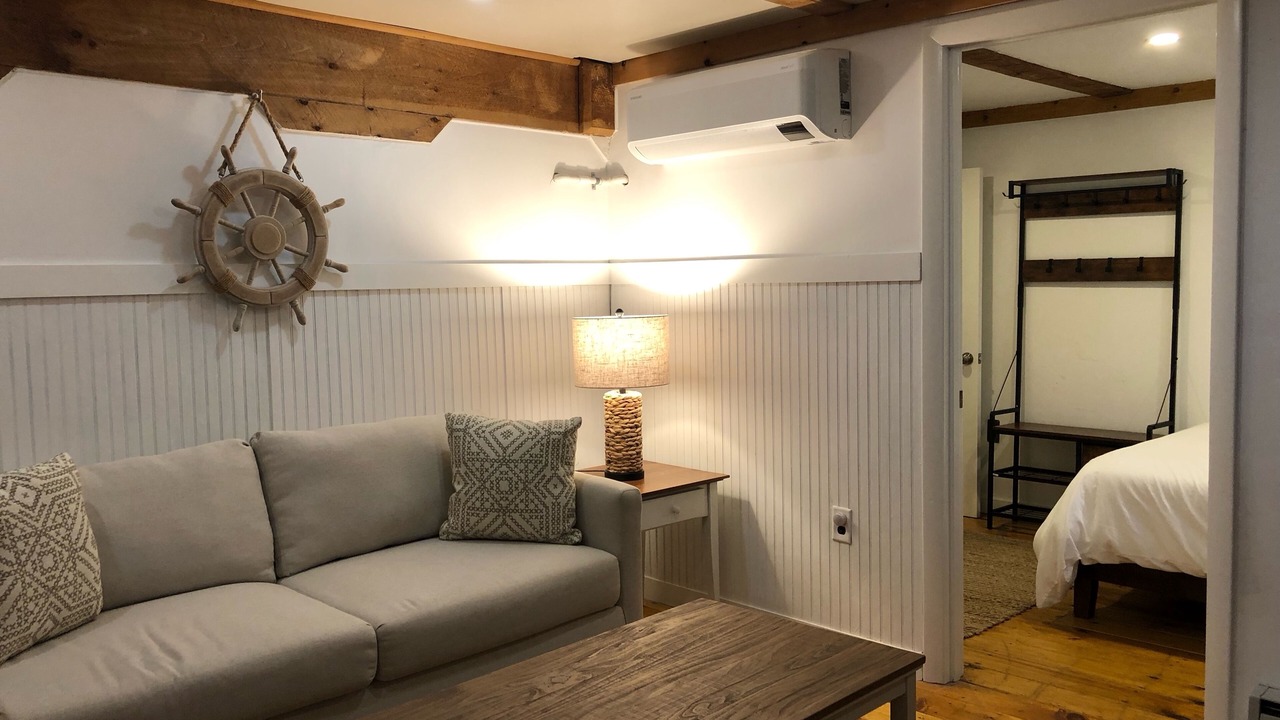 Photo of Livingroom in West Tisbury